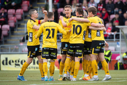 Elfsborgs spelare jublar
