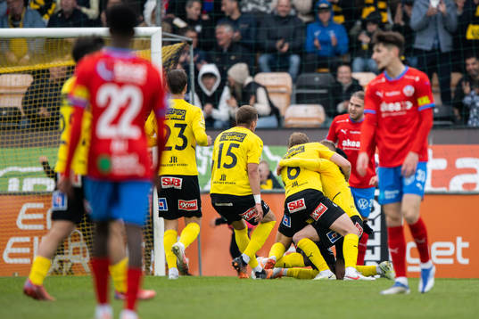 Bläddra bland fler bilder av Fotboll, Allsvenskan, Mjällby - Helsingborg