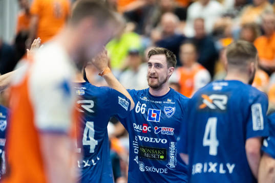 Skövdes Rex Blom jublar