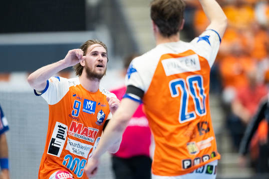 Kristianstads Anton Hallbäck jublar