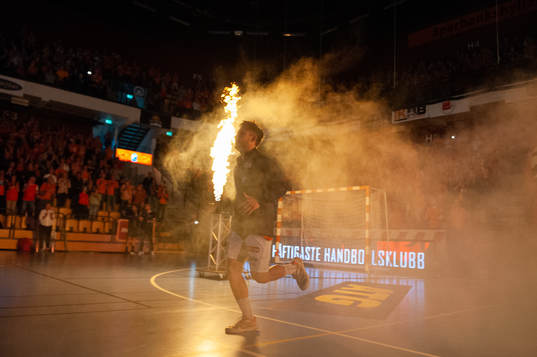 Kristianstads spelare gör entré