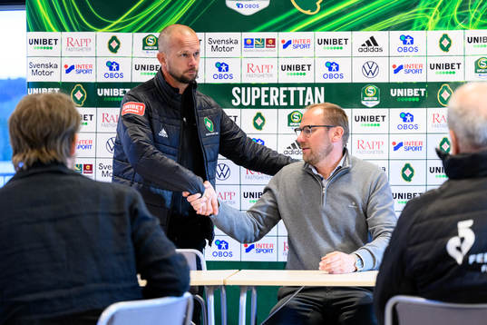 Skövdes tränare Tobias Linderoth och Halmstads tränare