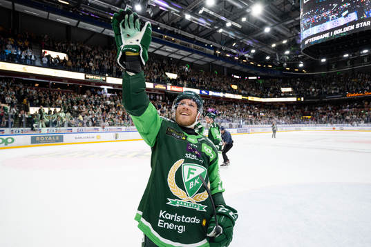 Färjestads Patrik Lundh jublar