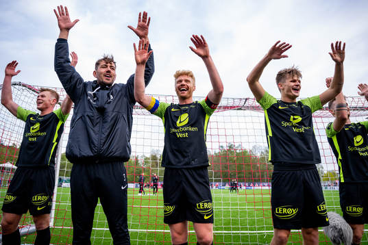 Aune Selland Heggebø, Fredrik Pallesen Knudsen, Sivert