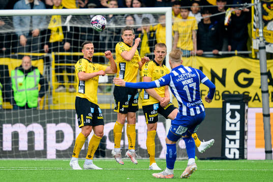 Elfsborgs Simon Olsson, André Ibsen Rømer och Per Frick