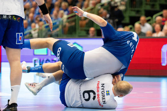 Skövdes Matias Jepsen och Ystad IFs Jakob Nygren