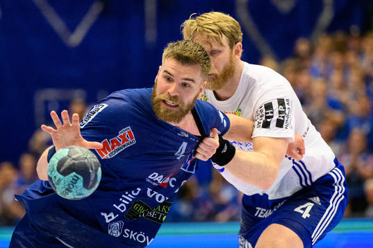 Skövdes Bjarni Valdimarsson och Ystad IFs Philip Stenmalm