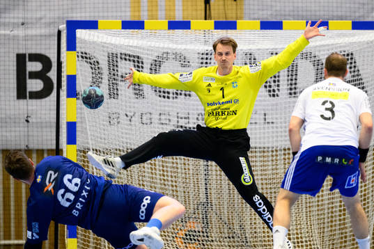 Ystad IFs målvakt Niklas Krafts