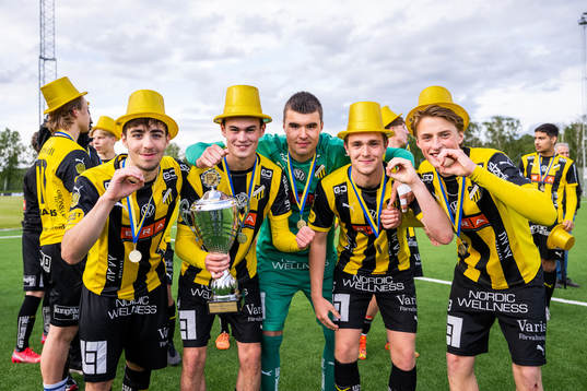 Häckens Jonas Lundgren, Max Gummesson, målvakt Sebastian