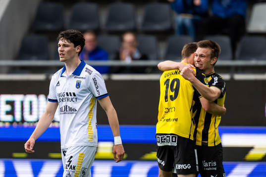Sirius Jamie Roche deppar medan Häckens Oscar Uddenäs