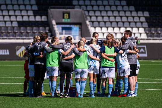 Djurgårdens spelare samlas
