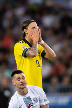 Kristoffer Olsson of Sweden looks dejected