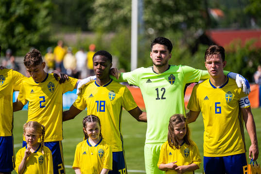 Sveriges Jonas Rohui, Richie Omorowa, målvakt Daniel