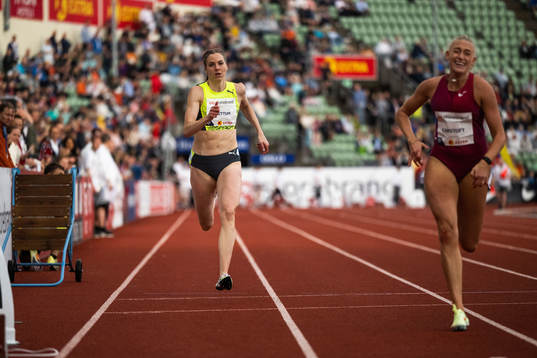 Elisabeth Slettum of Norway and Ida Karstoft of Denmark
