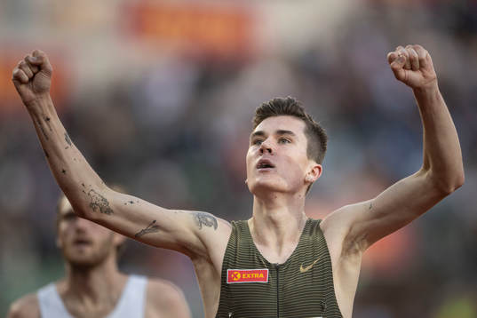 Jakob Ingebrigtsen of Norway celebrates