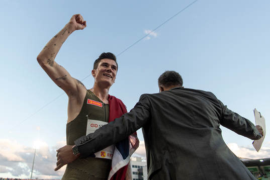 Jakob Ingebrigtsen of Norway celebrates