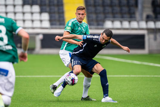 Brages Pontus Rödin och Utsiktens Jonathan Quintero Olsson