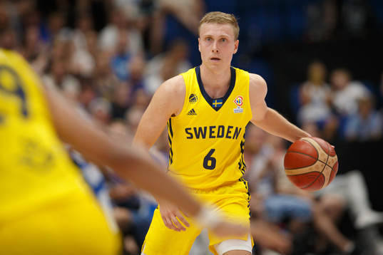 Tobias Borg of Sweden