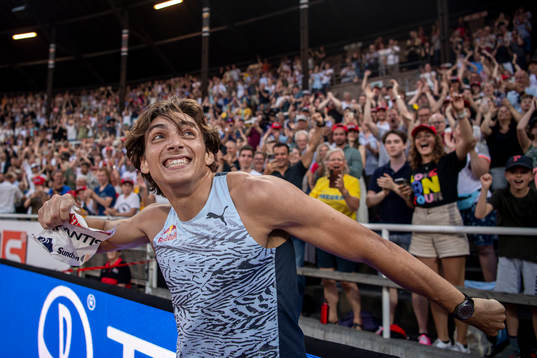 Armand Duplantis of Sweden celebrates