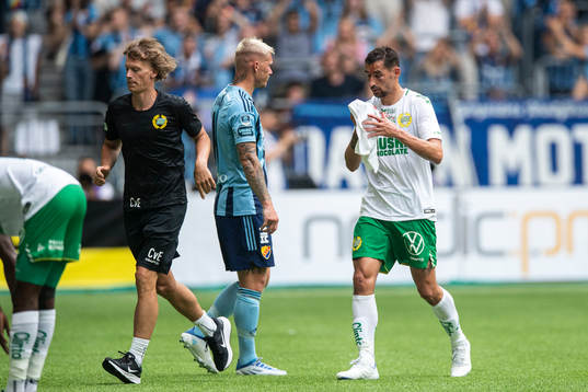 Hammarbys Loret Sadiku har ont