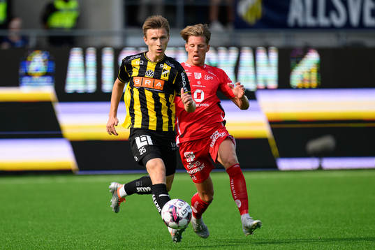 Häckens Kristoffer Lund Hansen och Elfsborgs Noah