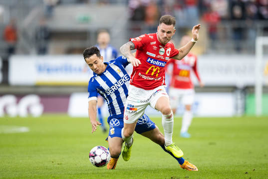 IFK Göteborgs Hussein Carneil och Degerfors Rasmus Örqvist
