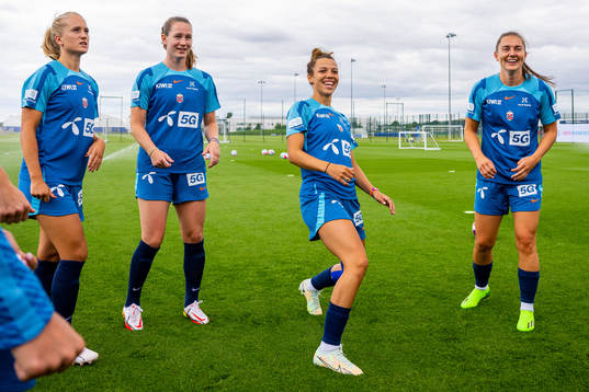 Amalie Eikeland, Elisabeth Terland, Celin Bizet Ildhusøy