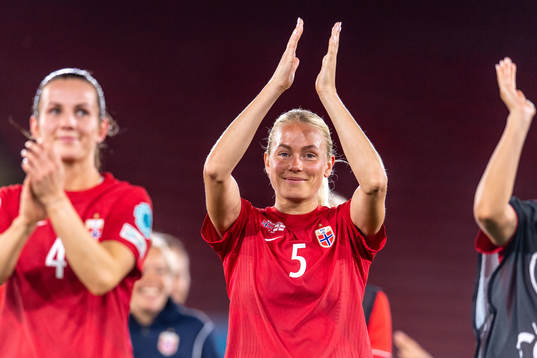 Guro Bergsvand of Norway celebrates