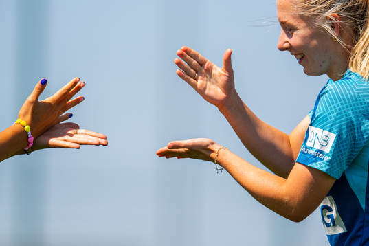 Bläddra bland fler bilder av UEFA Women's Euro 2022, day 9, Norway, training