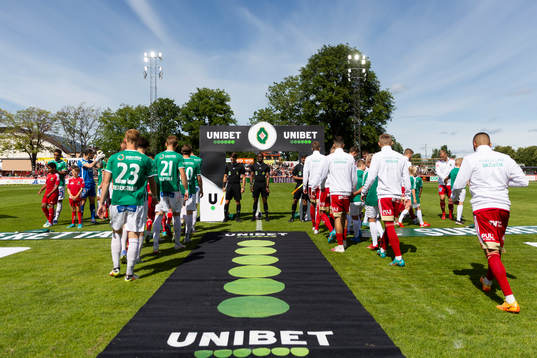 Lagen ställer upp