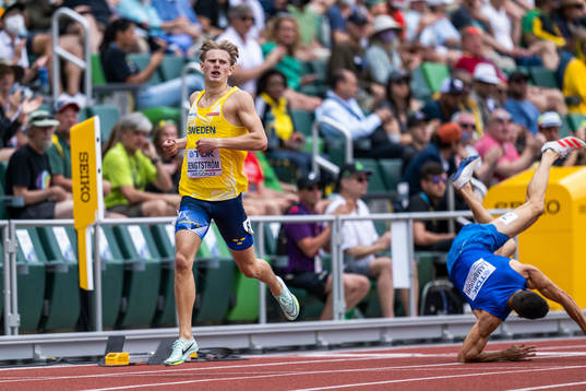 Carl Bengtström of Sweden and Mario Lambrughi of Italy