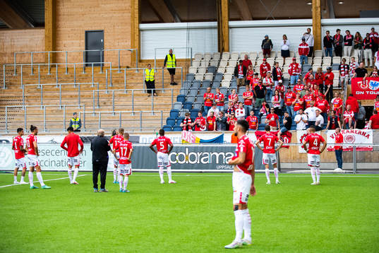 Degerfors spelare deppar