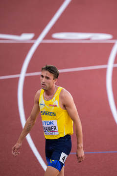 Andreas Kramer of Sweden looks dejected