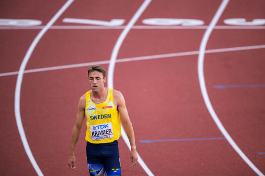 Andreas Kramer of Sweden looks dejected
