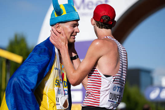 Perseus Karlström of Sweden and Evan Dunfee of Canada