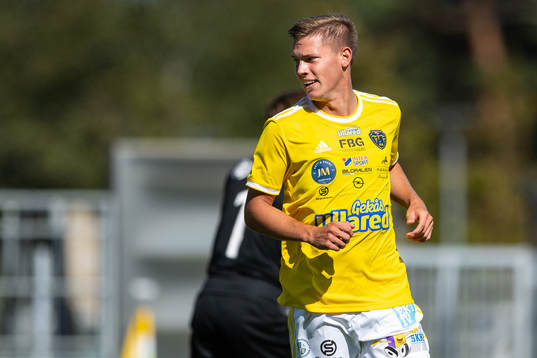 Falkenbergs Taylor Silverholt jublar