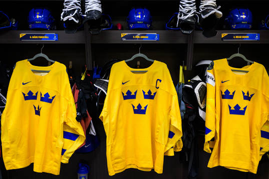 Jerseys of Måns Forsfjäll, Emil Andrae and Helge Grans of