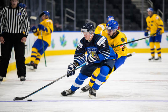 Joakim Kemell of Finland and Daniel Torgersson of Sweden