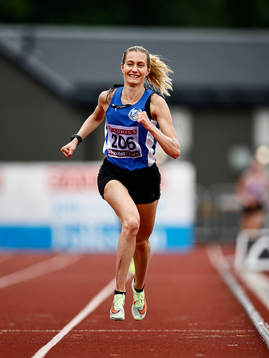 Julia Nilsson IK Pallas trea på 10 000 m