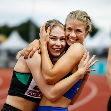 Filippa Sivnert MAI med vinnare Julia Henriksson IFK
