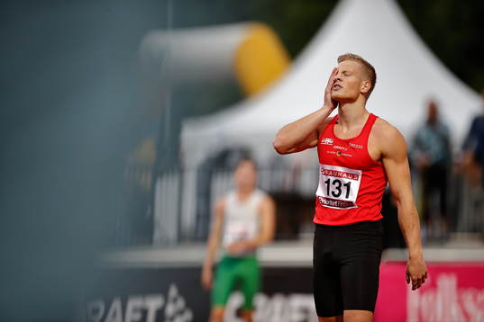 Vinnare Henrik Larsson IF Göta Karlstad i 100 m