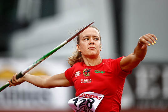 Vinnare i spjut Carolin Näslund IF Göta Karlstad