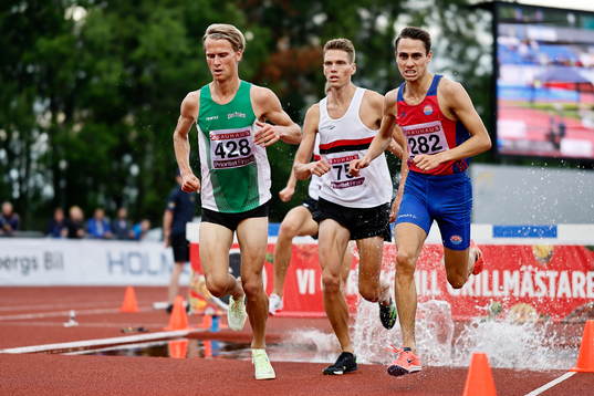 Tvåan Vidar Johansson Ullevi FK, ettan Emil Blomberg