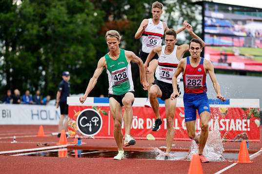 Tvåan Vidar Johansson Ullevi FK, ettan Emil Blomberg