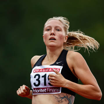 Moa Hjelmer Spårvägens FK i 400 m