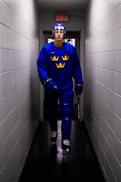 Simon Edvinsson of the Swedish under-20 national ice hockey