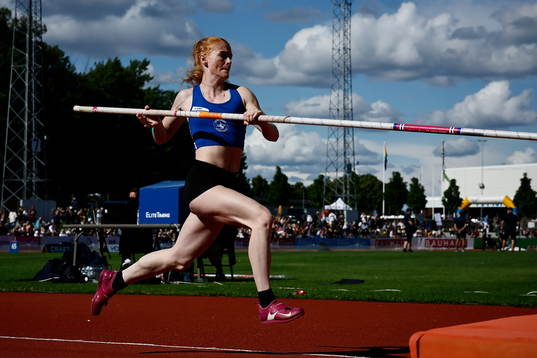 Annika Jönsson Spårvägens FK i stavhopp