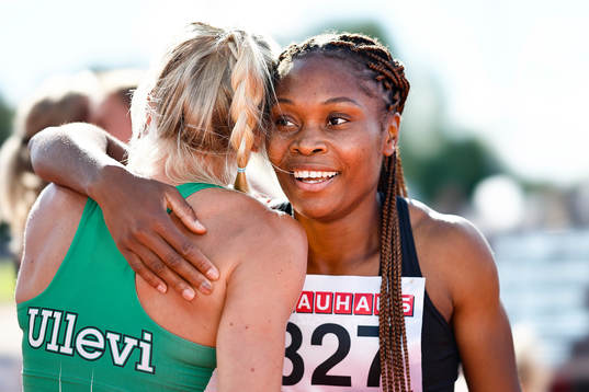 Marie Kimumba Spårvägens FK vinnare i 400 m