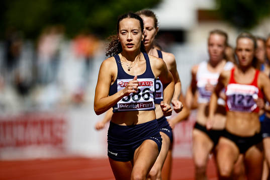 Yolanda Ngarambe Turebergs FK i 1500 m