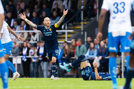 Djurgårdens Magnus Eriksson deppar